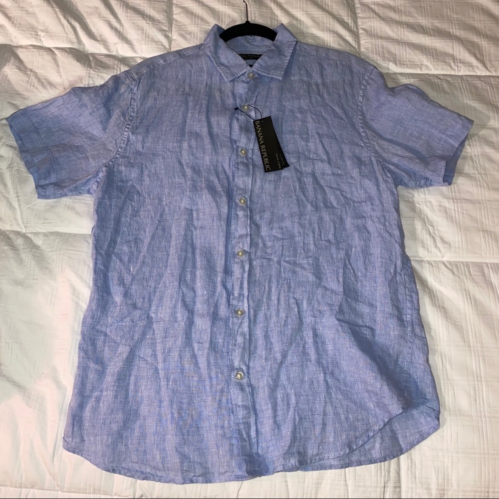 Banana Republic Linen T-Shirt Button Down